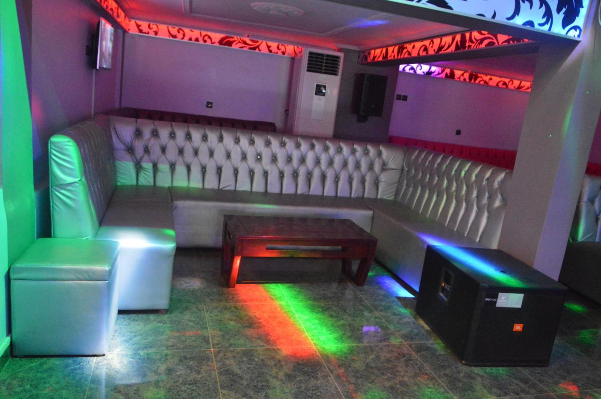 Nikita Hotel Yaounde Luaran gambar