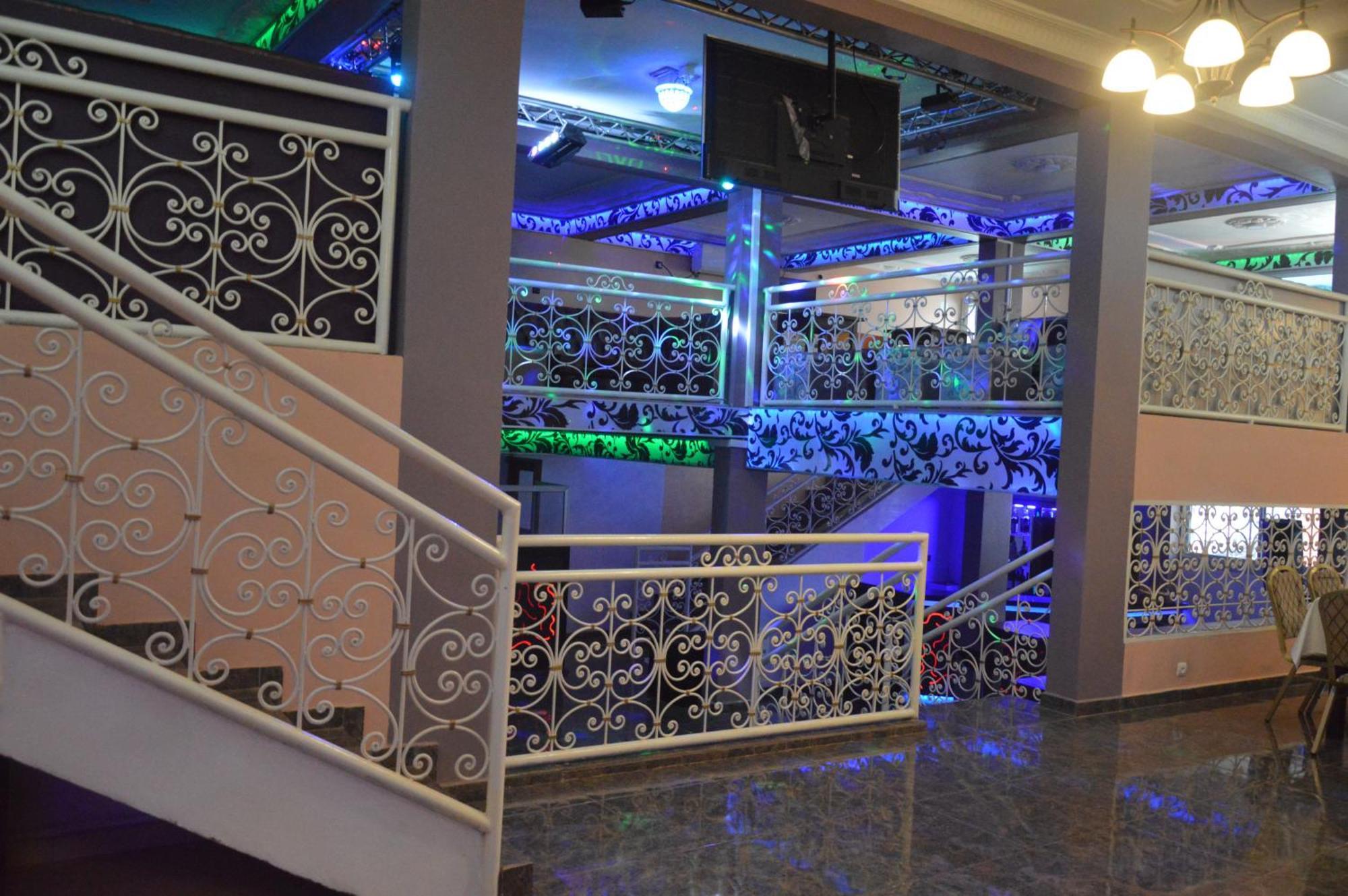 Nikita Hotel Yaounde Luaran gambar